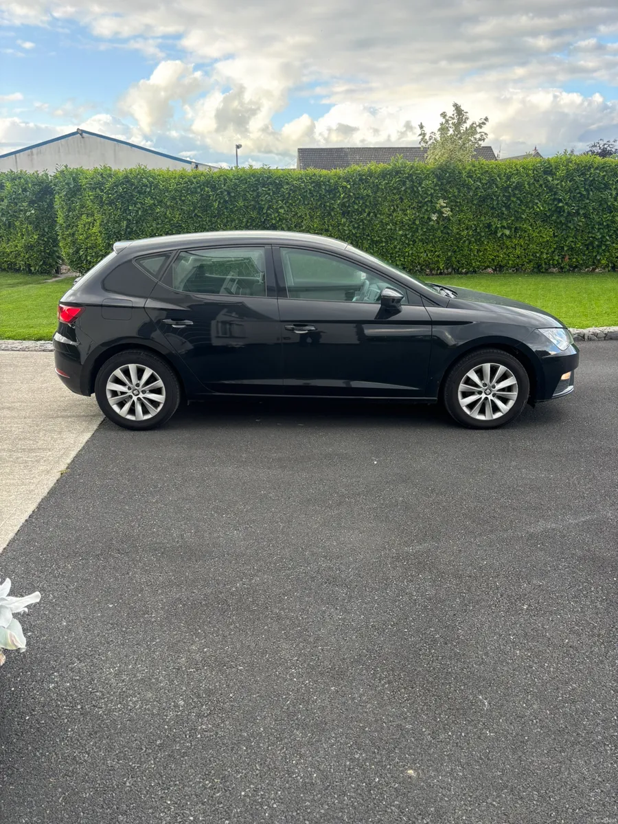 Seat Leon SE TDI - Image 4