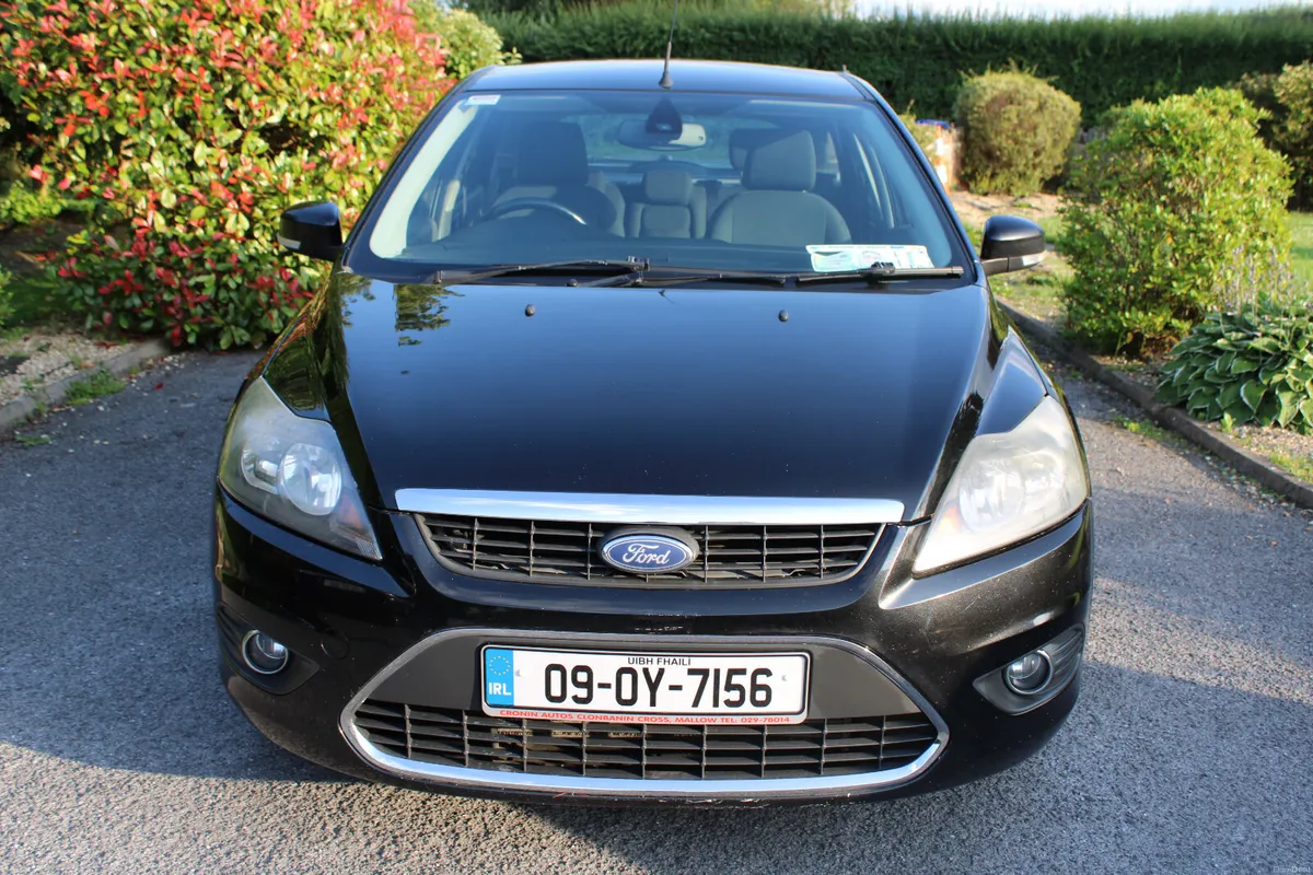 2009 FORD FOCUS TITANIUM 1.6 TDCI 5dr. - Image 2