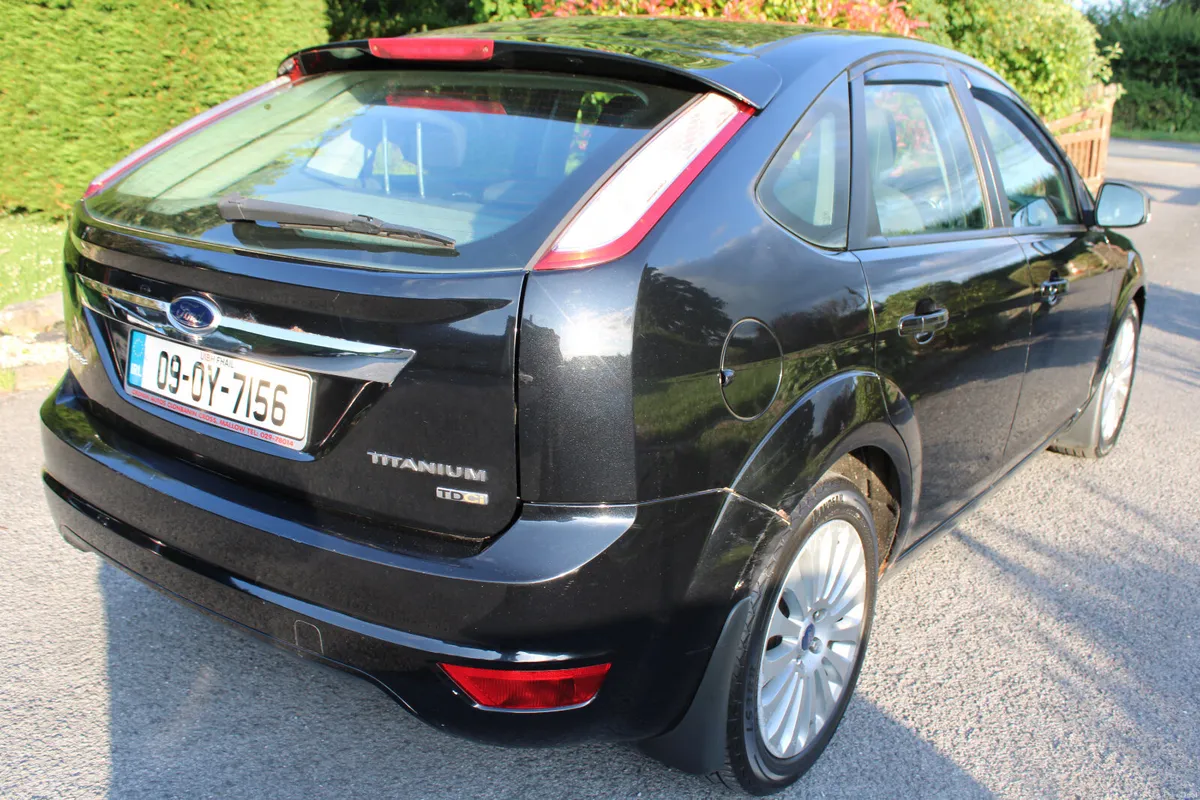 2009 FORD FOCUS TITANIUM 1.6 TDCI 5dr. - Image 4