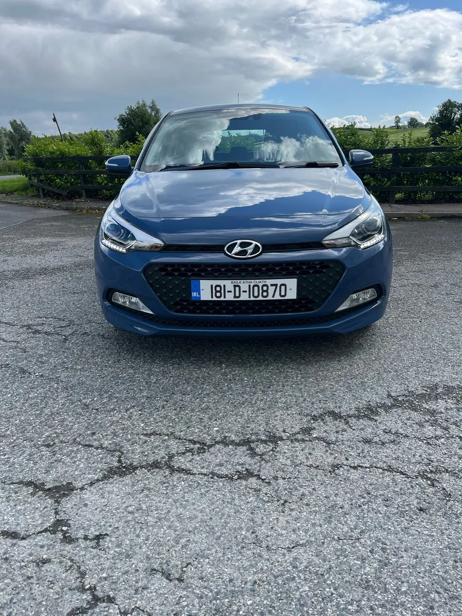 HYUNDIA I20 AUTOMATIC NCT 9-27 - Image 2