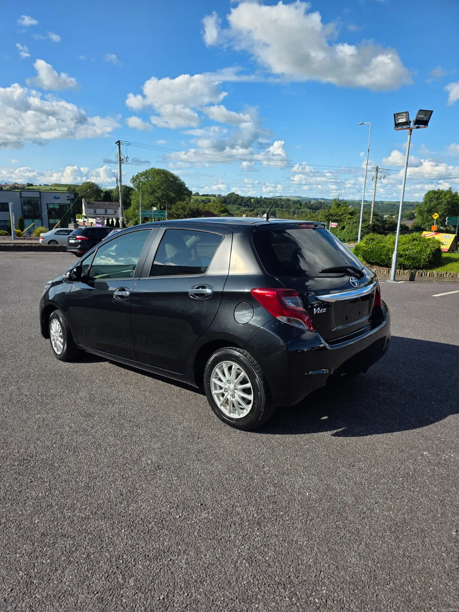 Toyota Vitz 2016 - Image 2