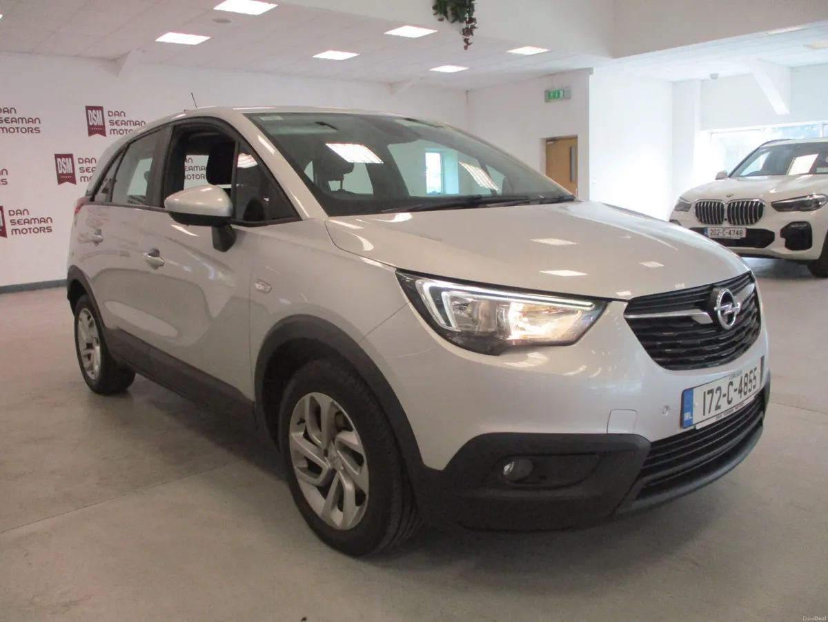 Opel Crossland X 2017 SC 1.6 DSL-ONE OWNER - Image 3
