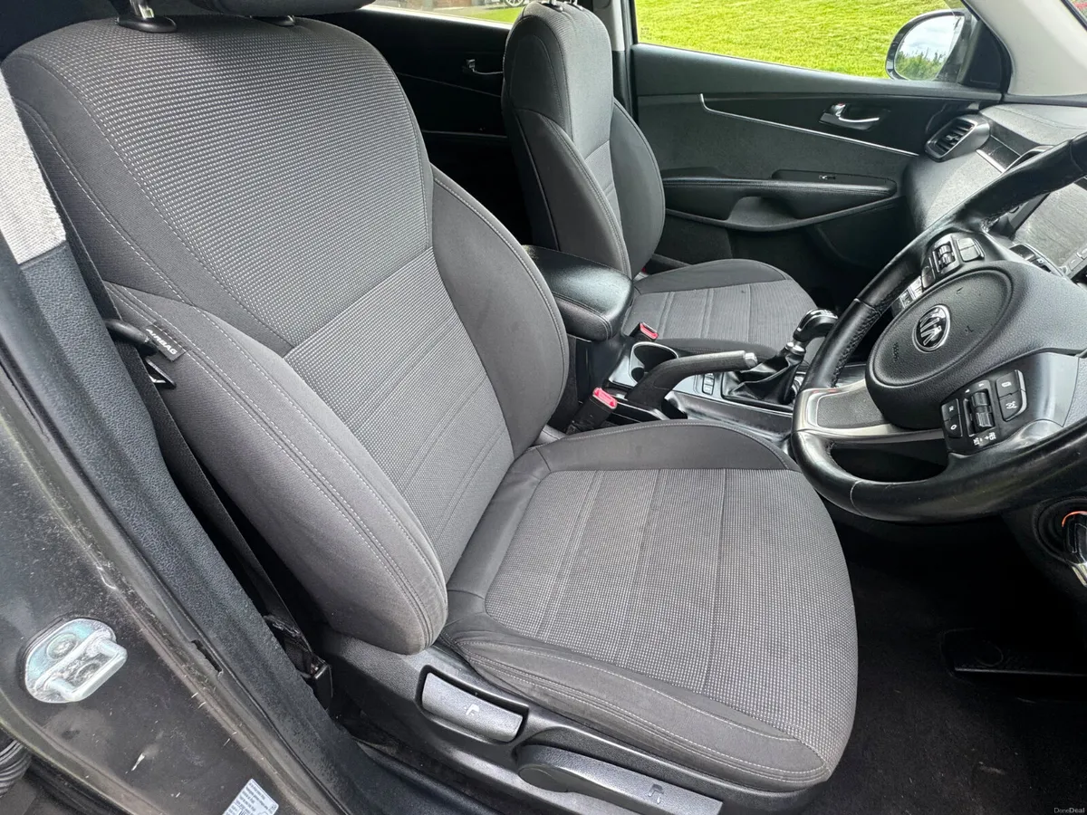 Kia Sorento 2015 5 seater 4x4 new nct - Image 6