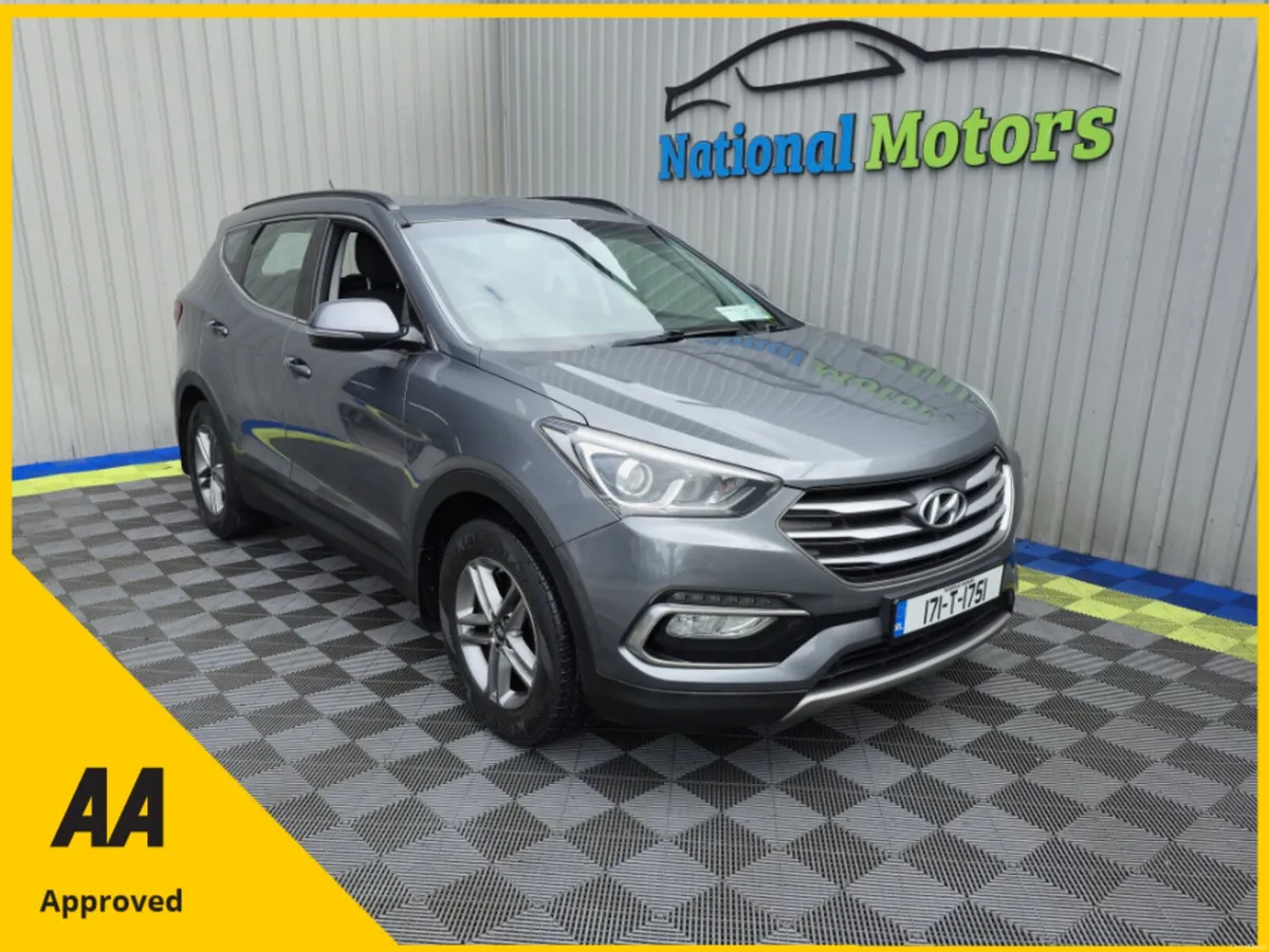 2017 Hyundai Santa Fe 2.2 CRDi 7 Seat - Image 1