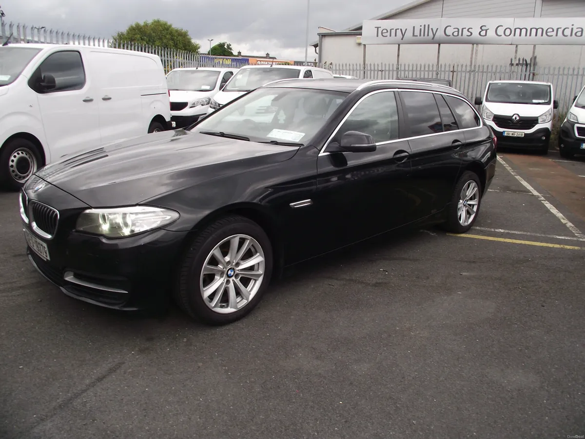 BMW 5-Series Estate 2015 - Image 1
