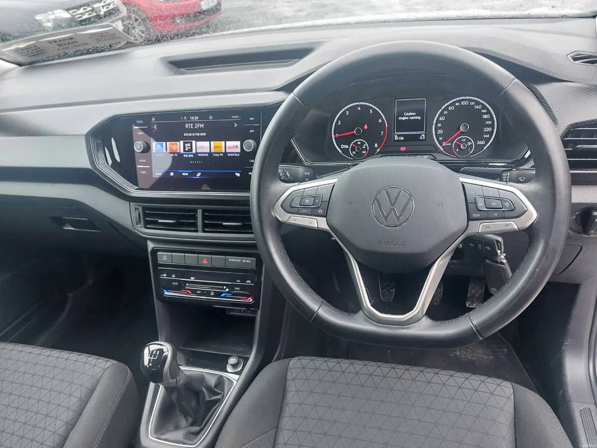 Volkswagen T-Cross 2022 - Image 3