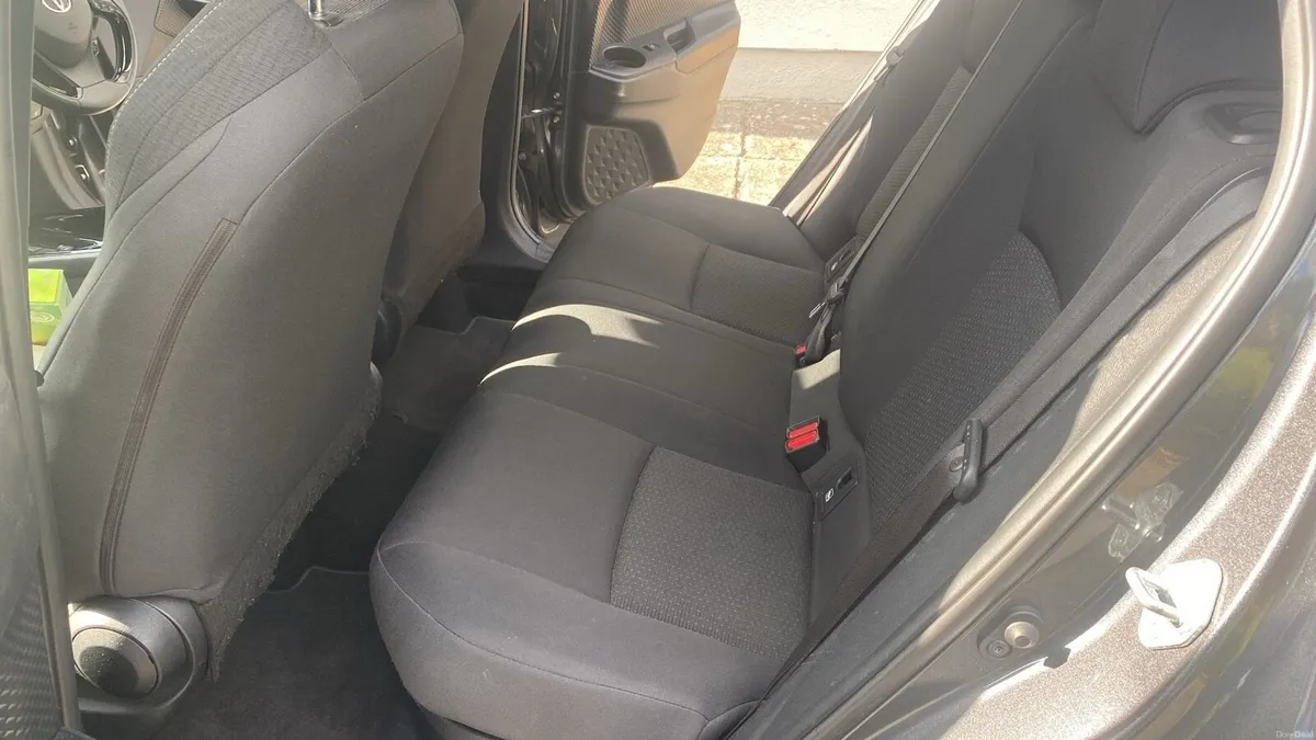 Toyota CH-R Sport Hybrid Automatic 4 year warranty - Image 3