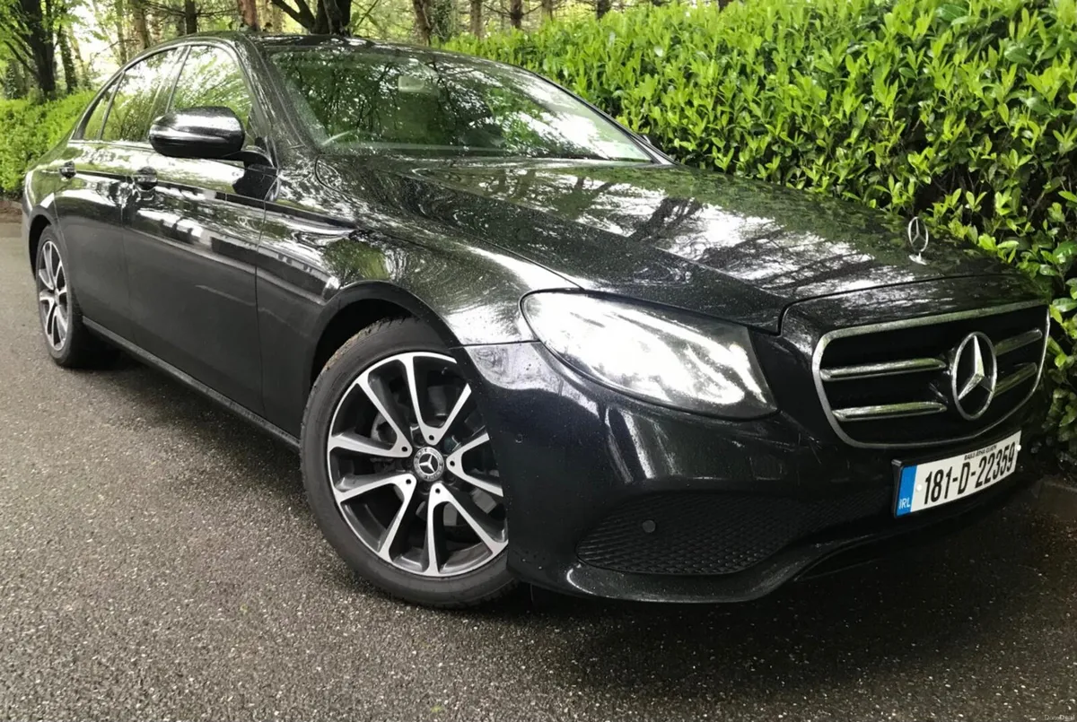 Mercedes-Benz E-Class E 220 D AVANTGARDE A/T - Image 3
