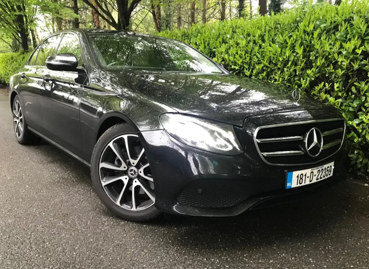Mercedes-Benz E-Class E 220 D AVANTGARDE A/T - Image 1
