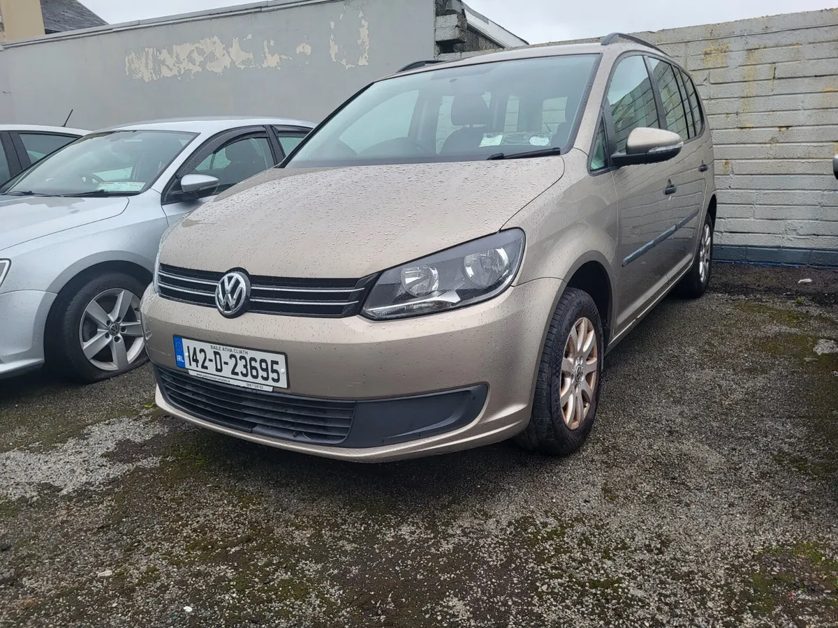 Volkswagen Touran 2014 - Image 2