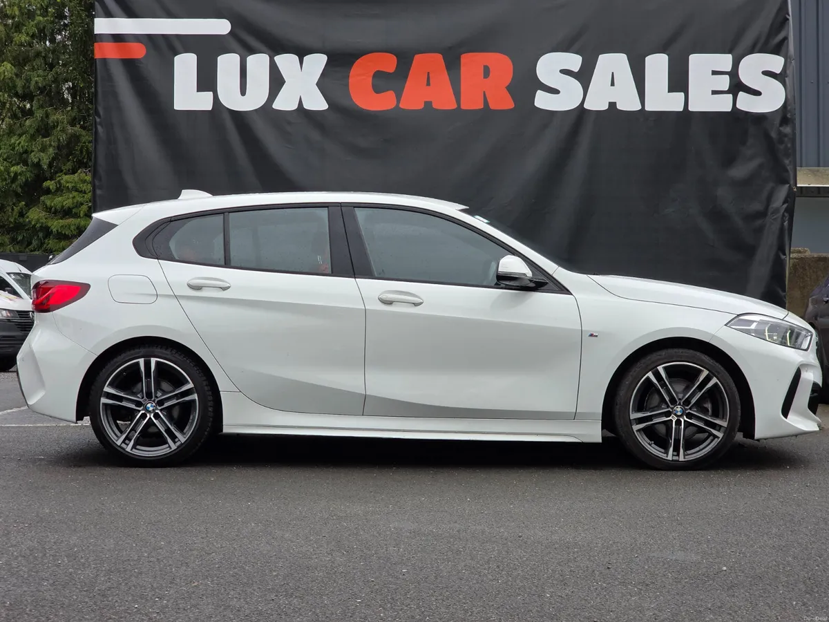 2022 BMW 118i M-SPORT AUTO // RED LEATHER INTERIOR - Image 2