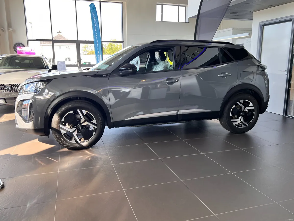 New Peugeot E- 2008 (Electric 54 Kwh 156 BHP Auto) - Image 3