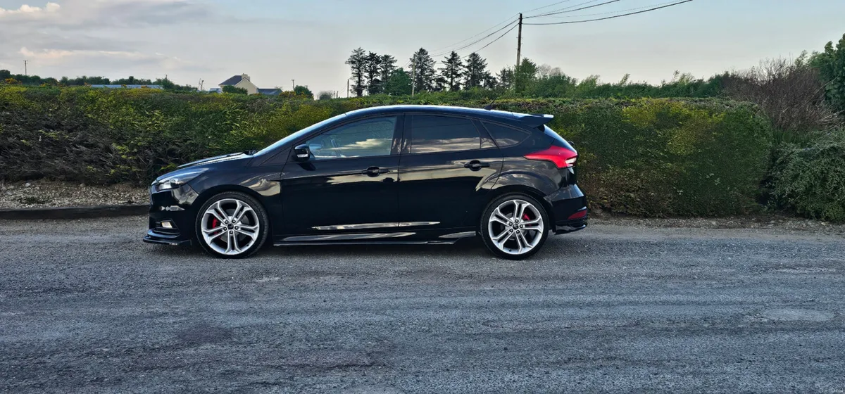 Ford Focus 2L ST3 2018 - Image 4