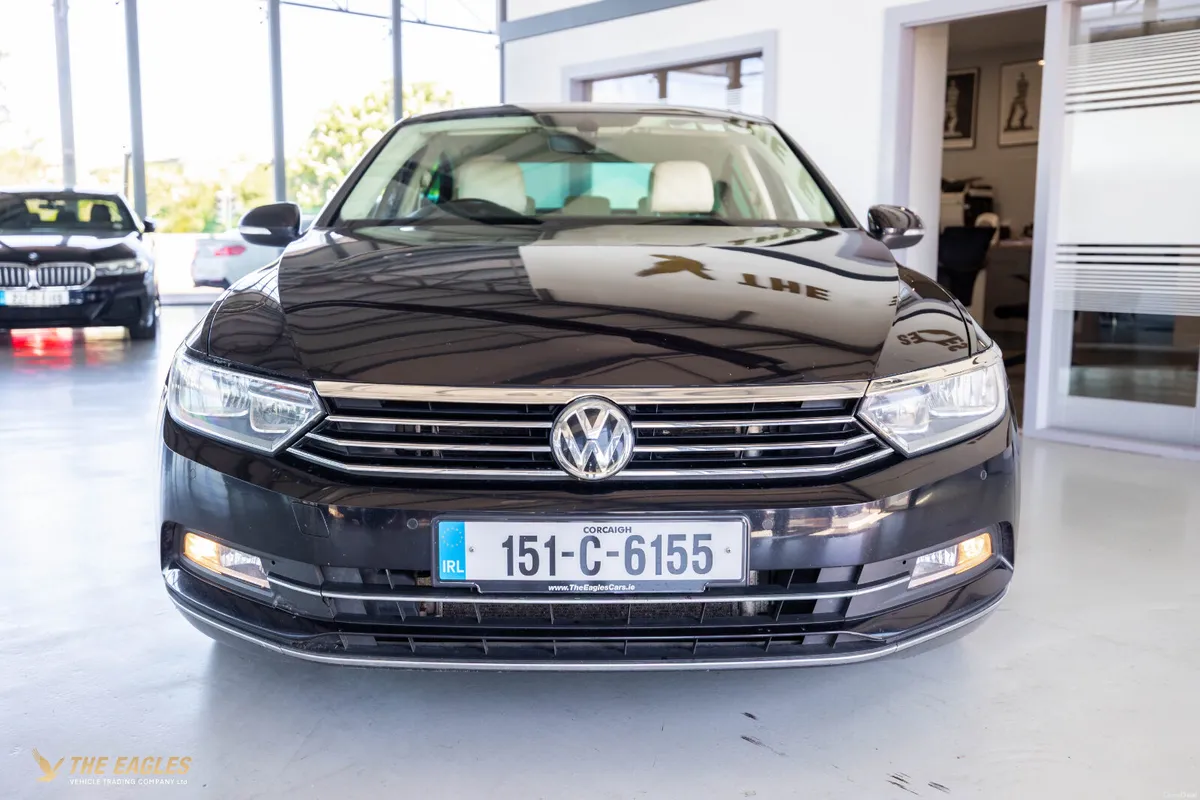 Volkswagen Passat HIGHLINE 1.6 TDI MANUAL - Image 2