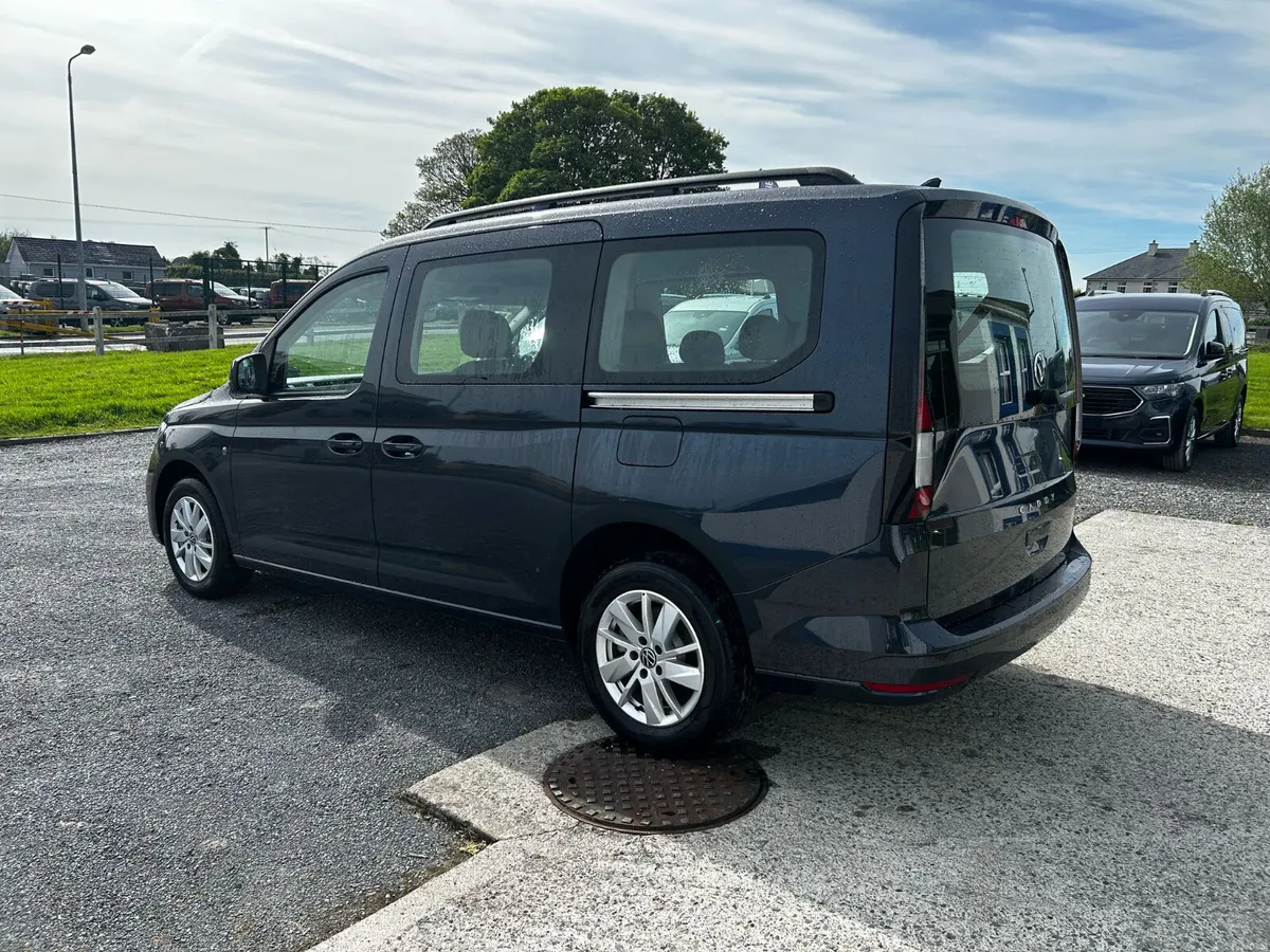 262 Taxi WAV VW Caddy Maxi Life - Image 5