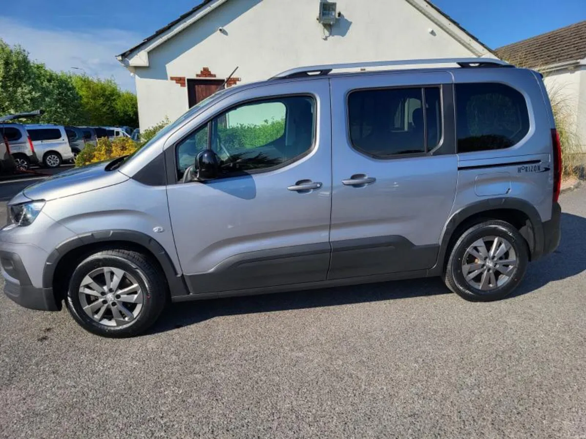 Wheelchair Accessible 2022 - Image 4