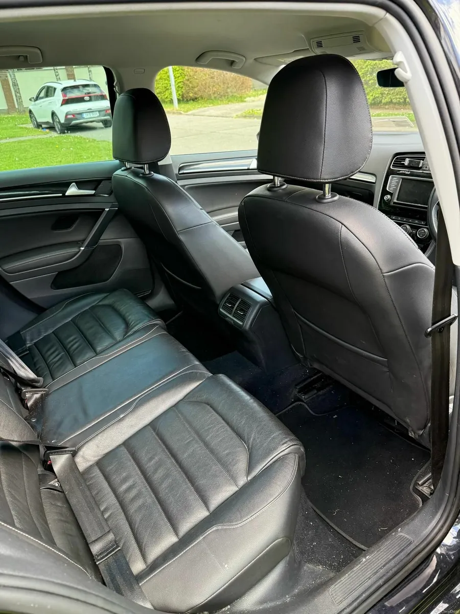 Volkswagen Golf 2016 Highline LAST PRICE - Image 3