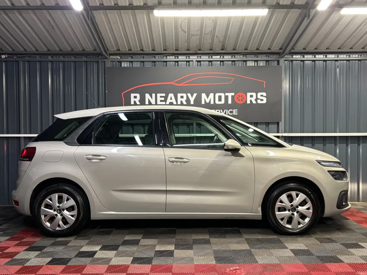 2017 Citroen C4 1.6 Diesel Manual - Image 4