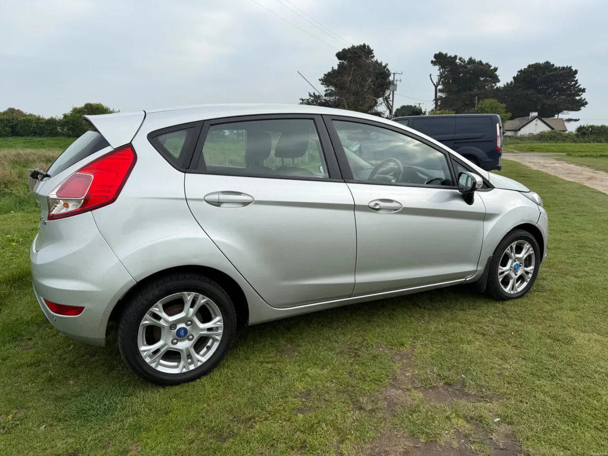 Ford Fiesta 2013 - Image 4