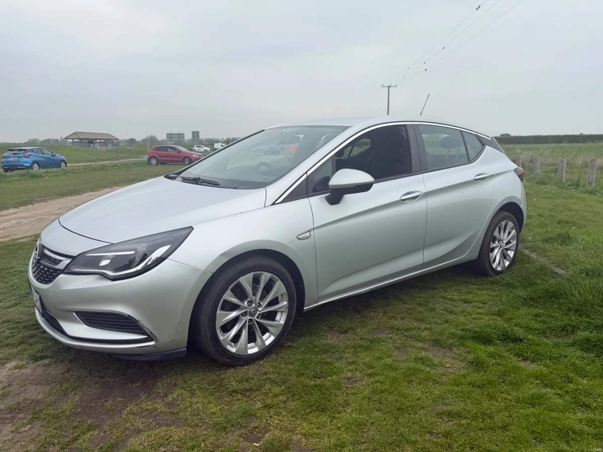 Opel Astra 2016 - Image 2