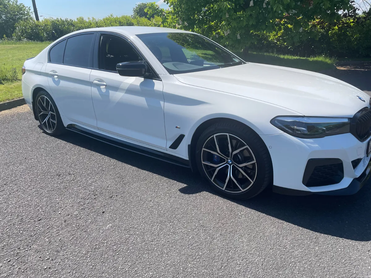 BMW 530E M-SPORT HYBRID 2.0 CCS LOW MLS - Image 4