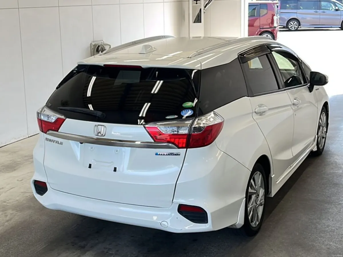 2016 Honda Shuttle - Image 3