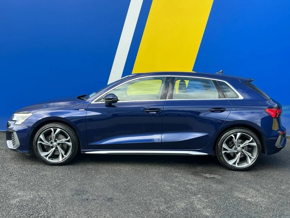 Audi A3 SPORTBACK 30 TDI S-LINE // APPLE CARPLAY / - Image 3