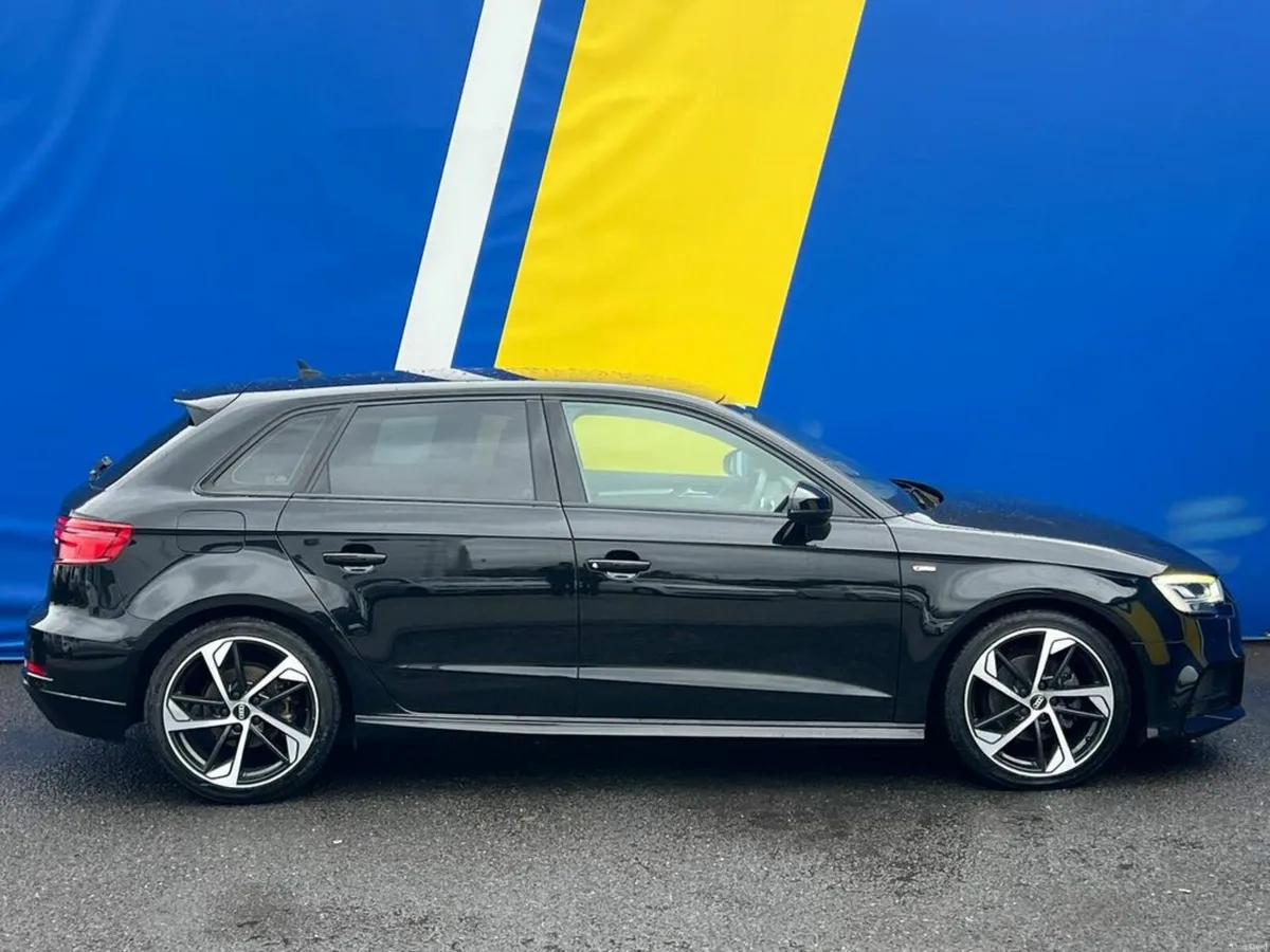 Audi A3 S-LINE 1.4 TFSI AUTO // BLACK STYLING PACK - Image 2