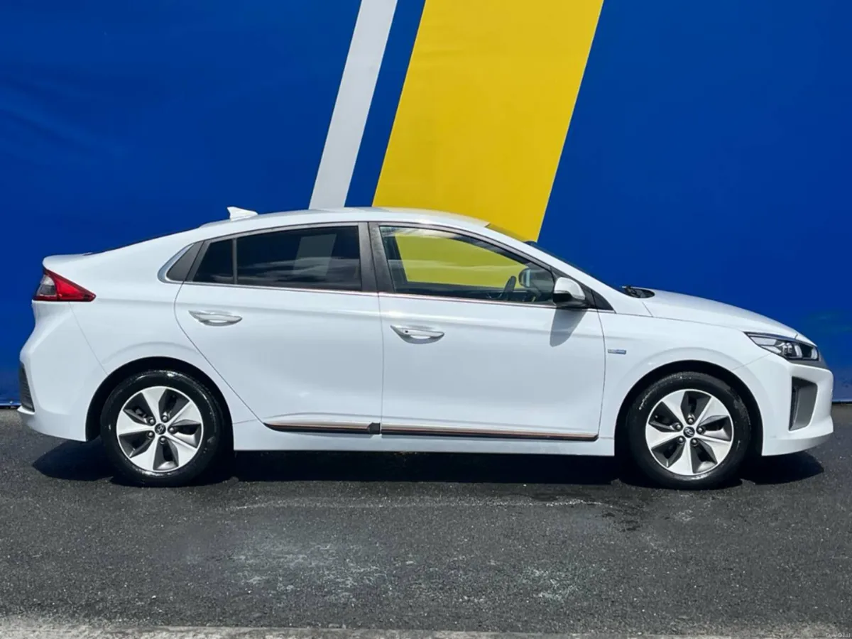 Hyundai IONIQ EV AUTO // HEATED SEATS // SATELLITE - Image 2