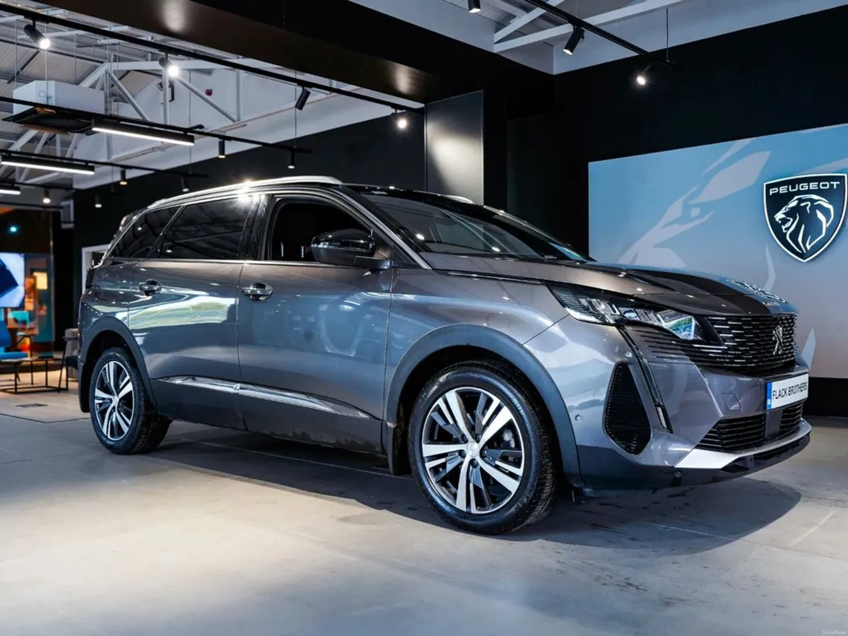 2023 Peugeot 5008 FL Allure 1.5 BlueHDi 130 Auto - Image 1