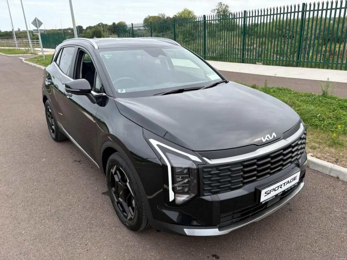 Kia Sportage Kia Sportage K3 1.6 Diesel, **7 year - Image 3