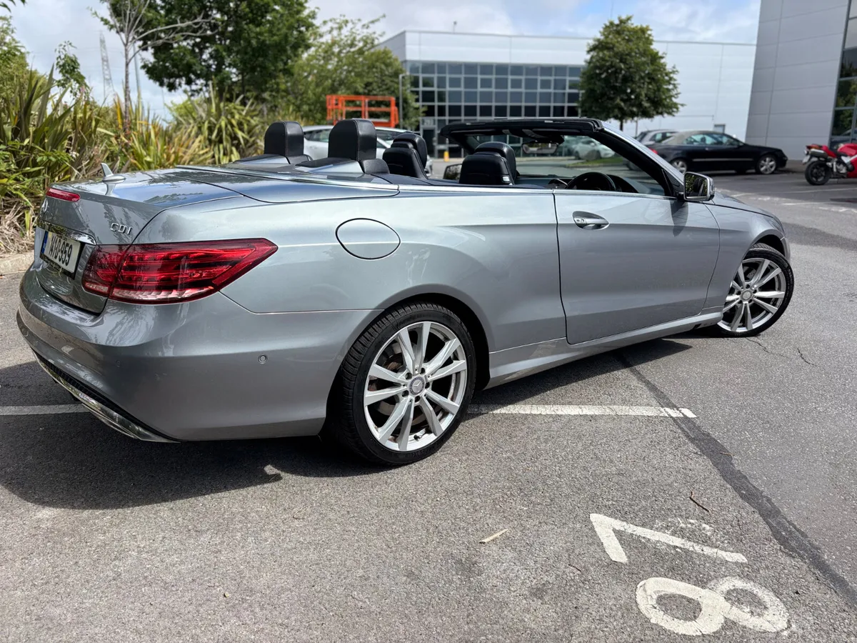 141 Mercedes-Benz E-Class E220 CDI Cabrio  ~ Sport - Image 6