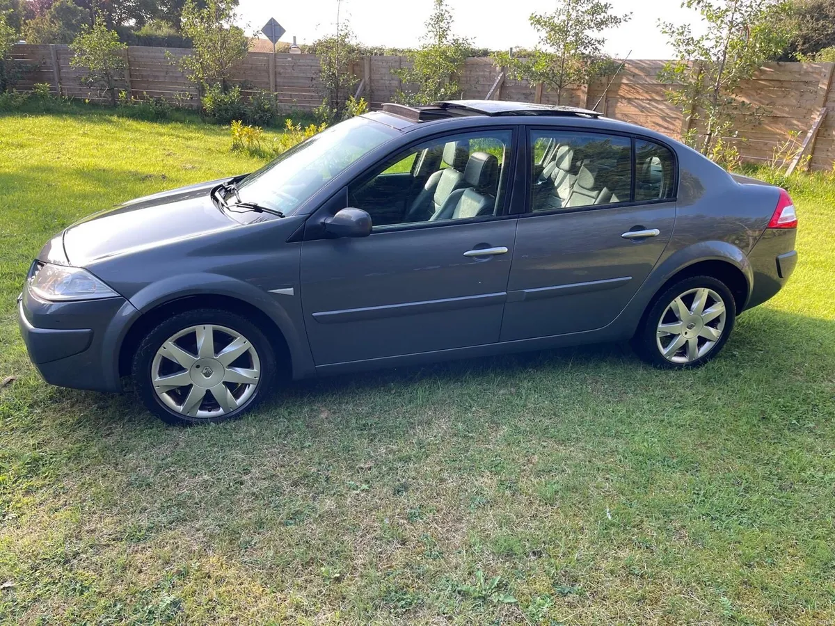 2008 Renault Megane Sunroof Tax + NCT - Image 4