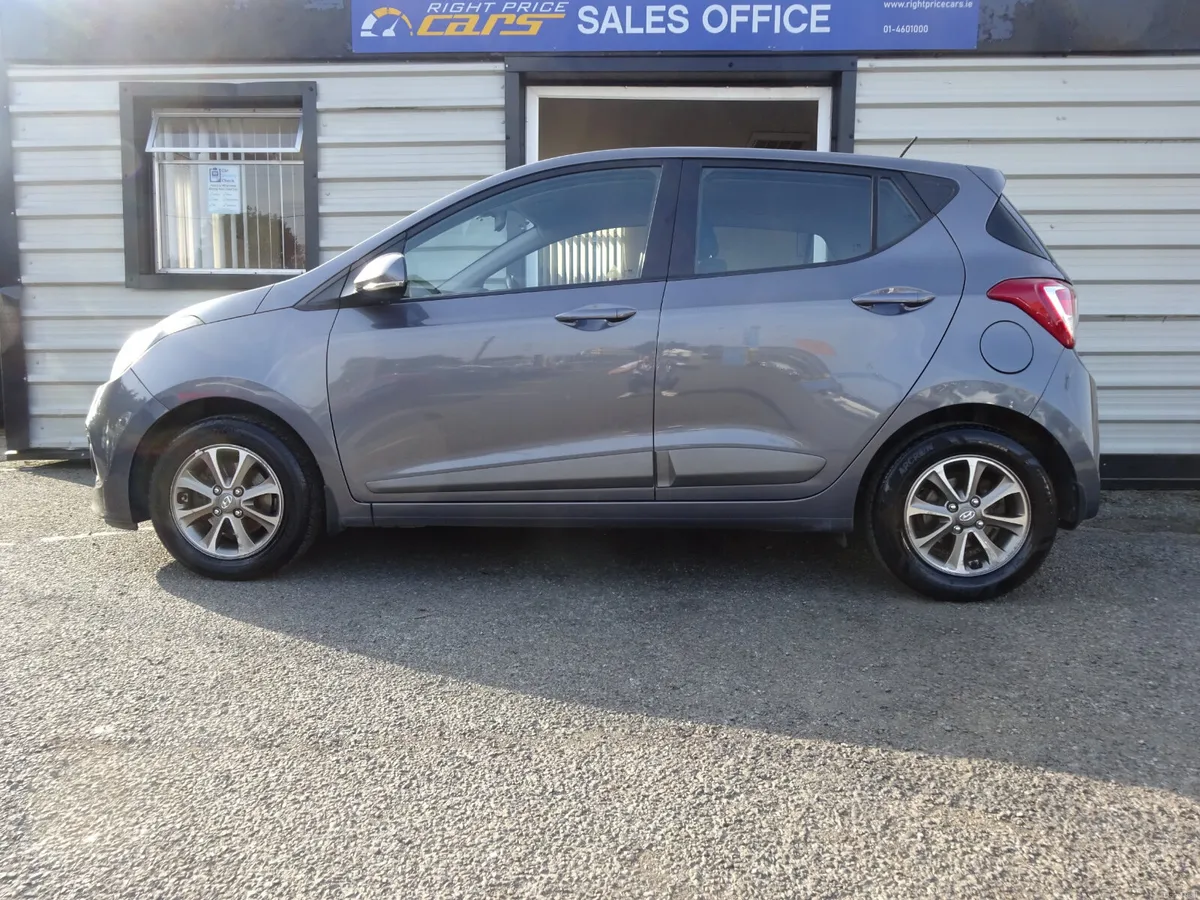 HYUNDAI I10 1.2 PETROL DELUXE 5 DOOR - Image 4
