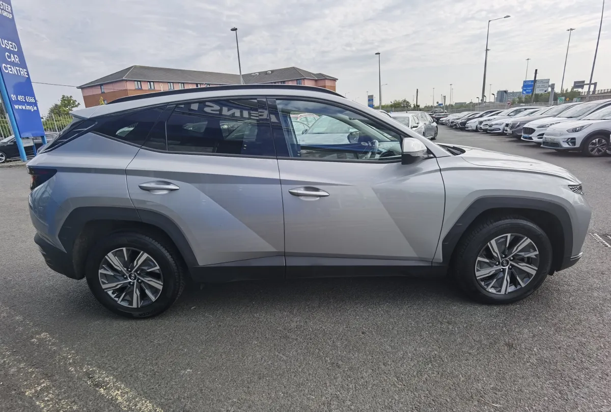 HYUNDAI TUCSON 1.6 EXECUTIVE AUTOMATIC HEV - Image 4
