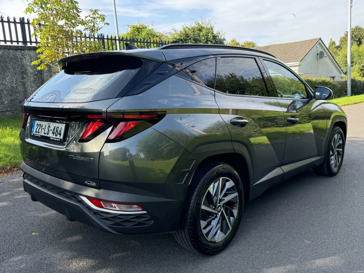 Hyundai Tucson 2WD Executive 2022 - Image 4