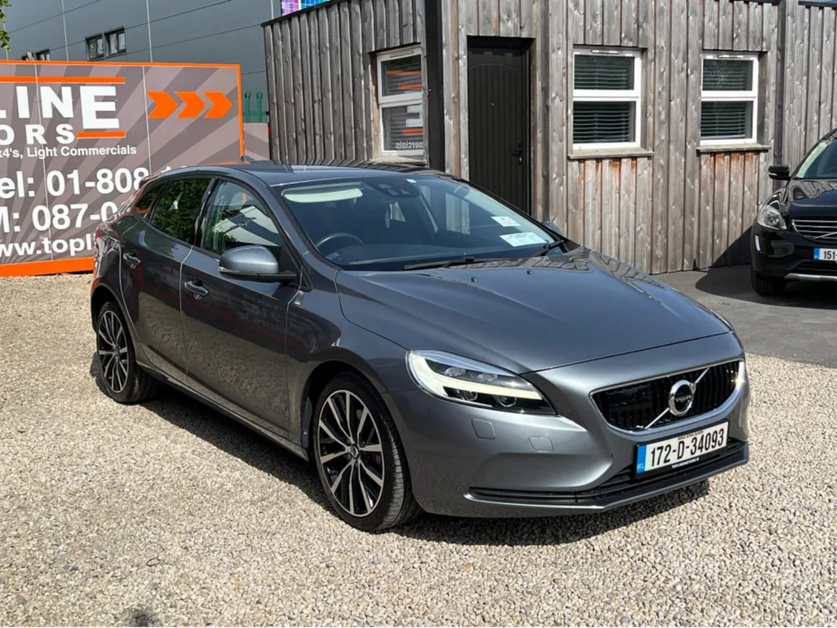 Volvo V40 ==DYNAMIC SPEC//AUTO//REVERSING CAMERA// - Image 4