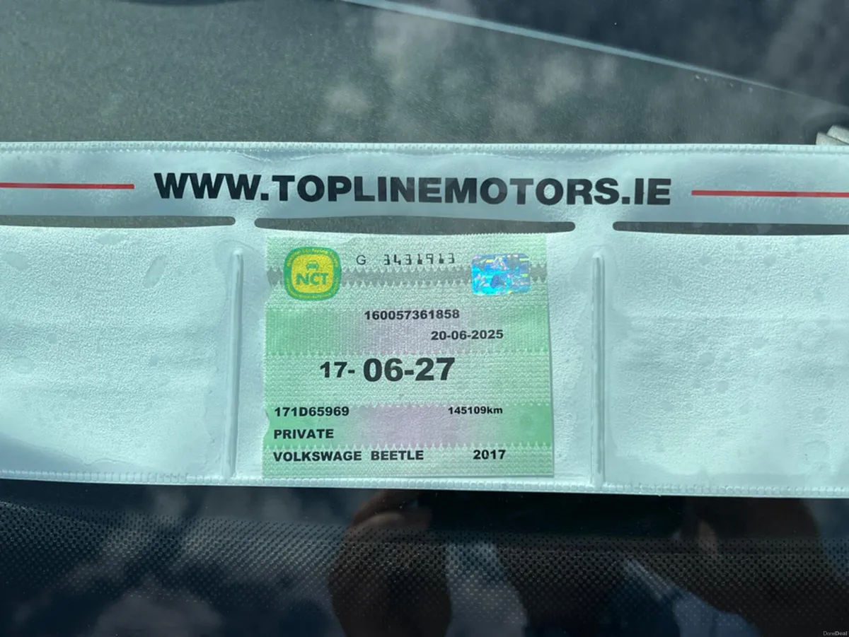 Volkswagen Beetle ==STUNNING CAR//1.2TSI//AUTO//NE - Image 4