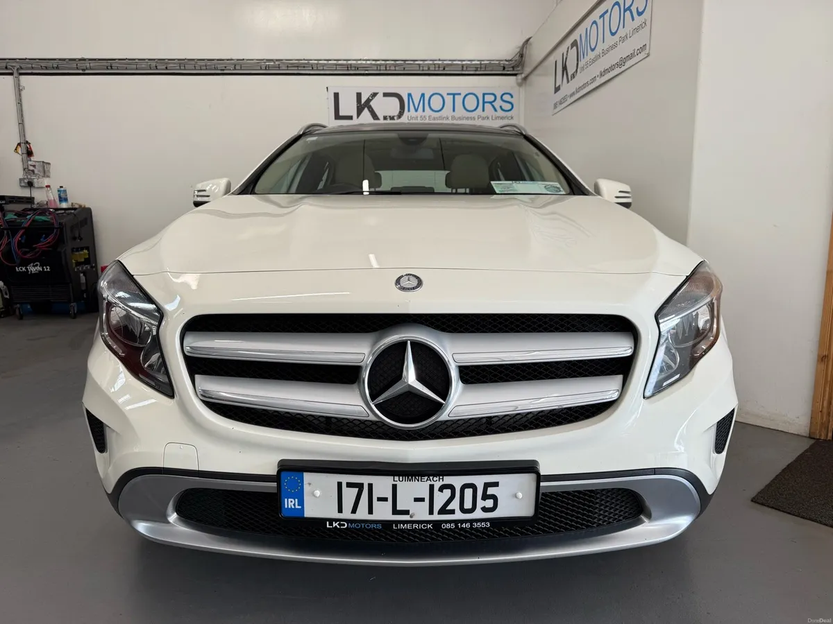 Mercedes GLA 2017 180D/Urban,sunroof 0851463553 - Image 1