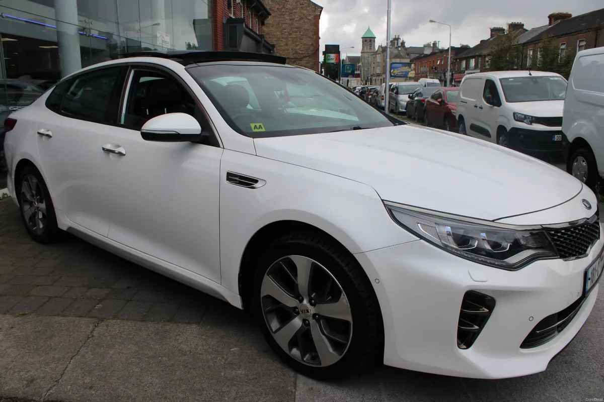 Kia Optima 1.7 GT-LINE 2018 - Image 2