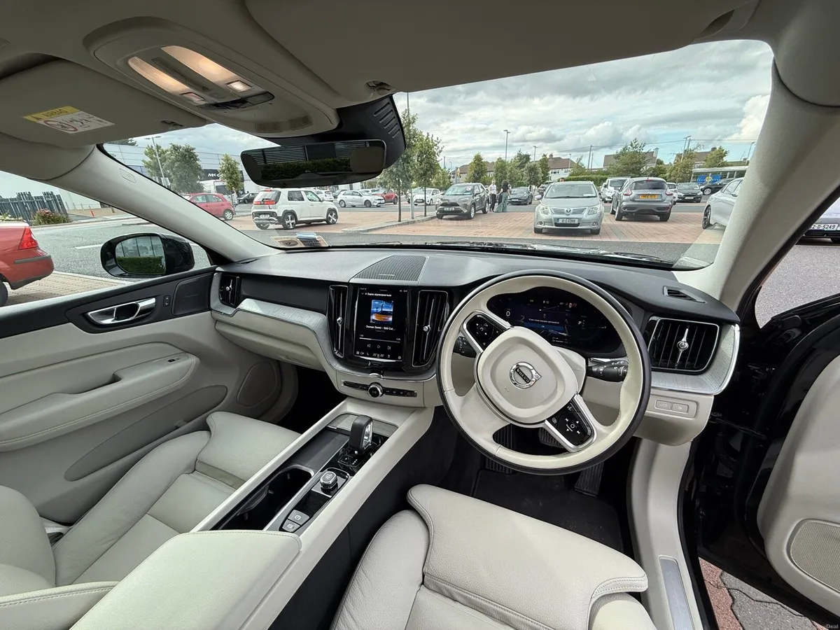 Volvo XC60 - Image 4