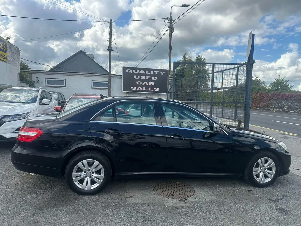 2013 E-Class AUTOMATIC - Image 6