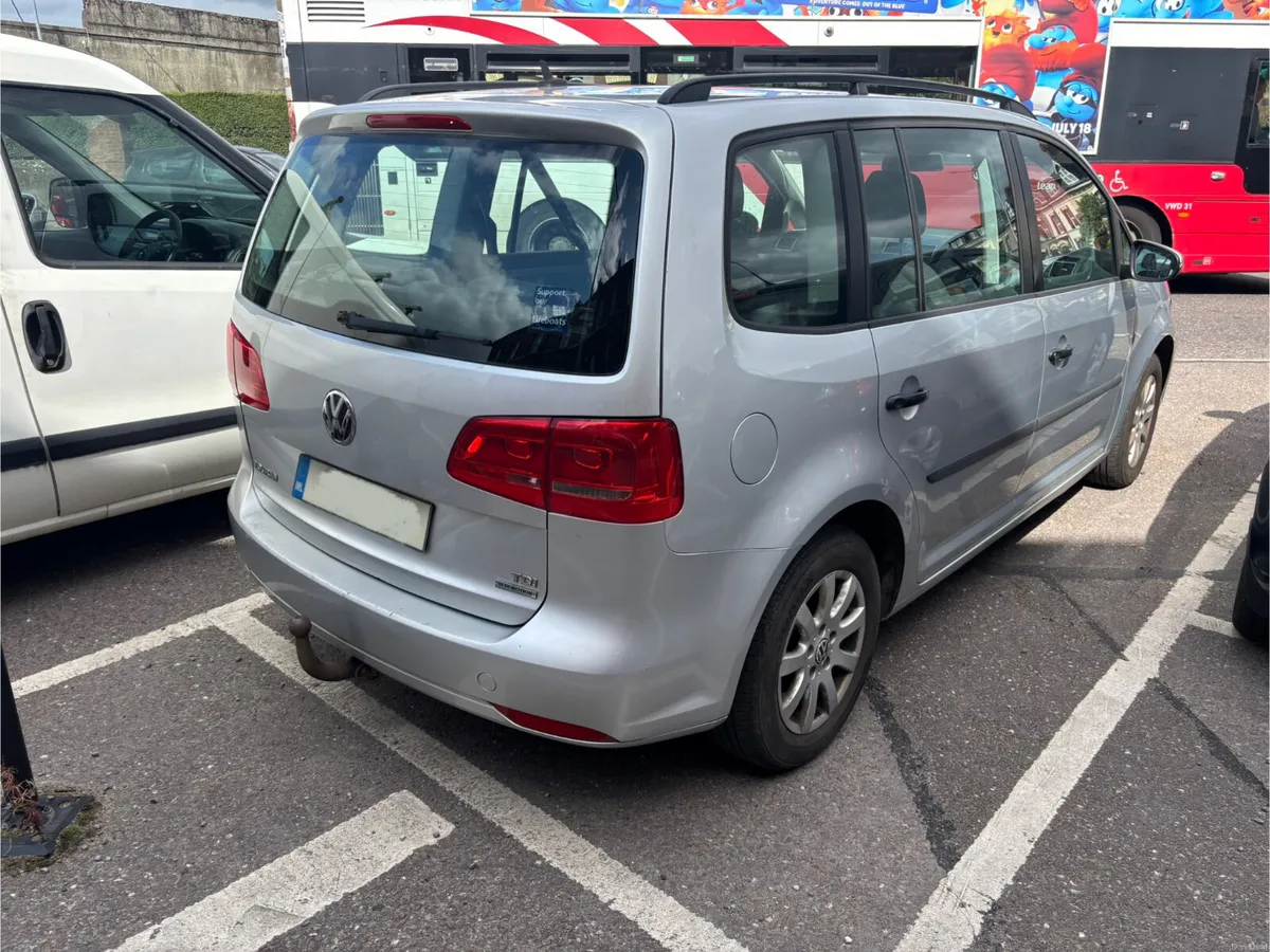 Volkswagen Touran 2011 1.6 D NCT 7 Seats - Image 3