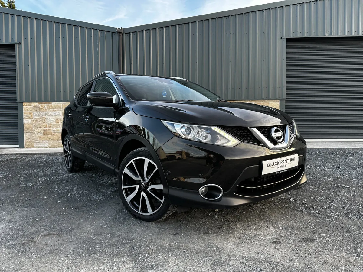 Nissan Qashqai 162’ VERY HIGH SPEC WITH LOW MILES - Image 1