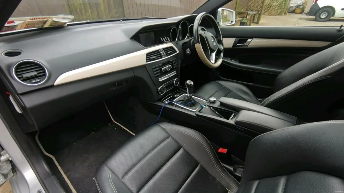 Mercedes C220 coupe - Image 4