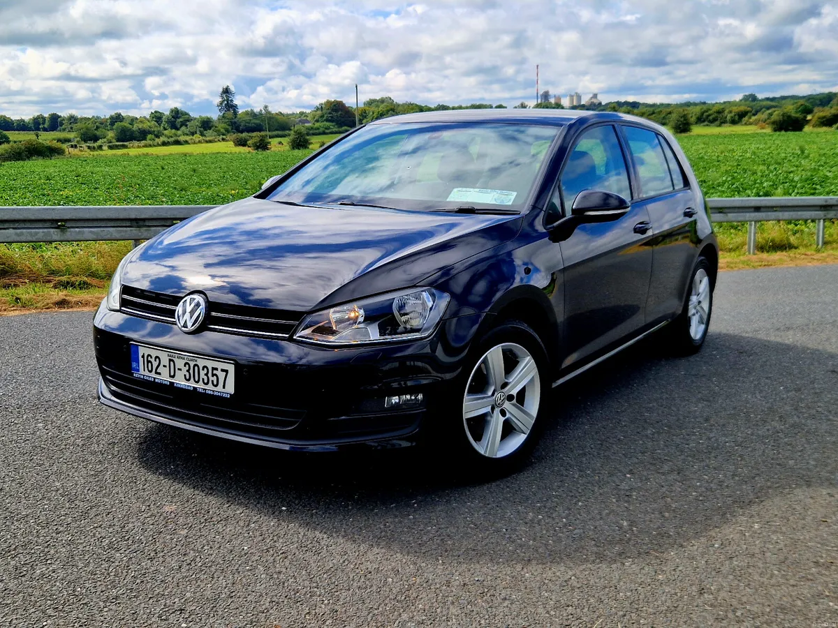 2016 Volkswagen Golf  1.6 TDI MATCH EDITION BLUEMO - Image 1