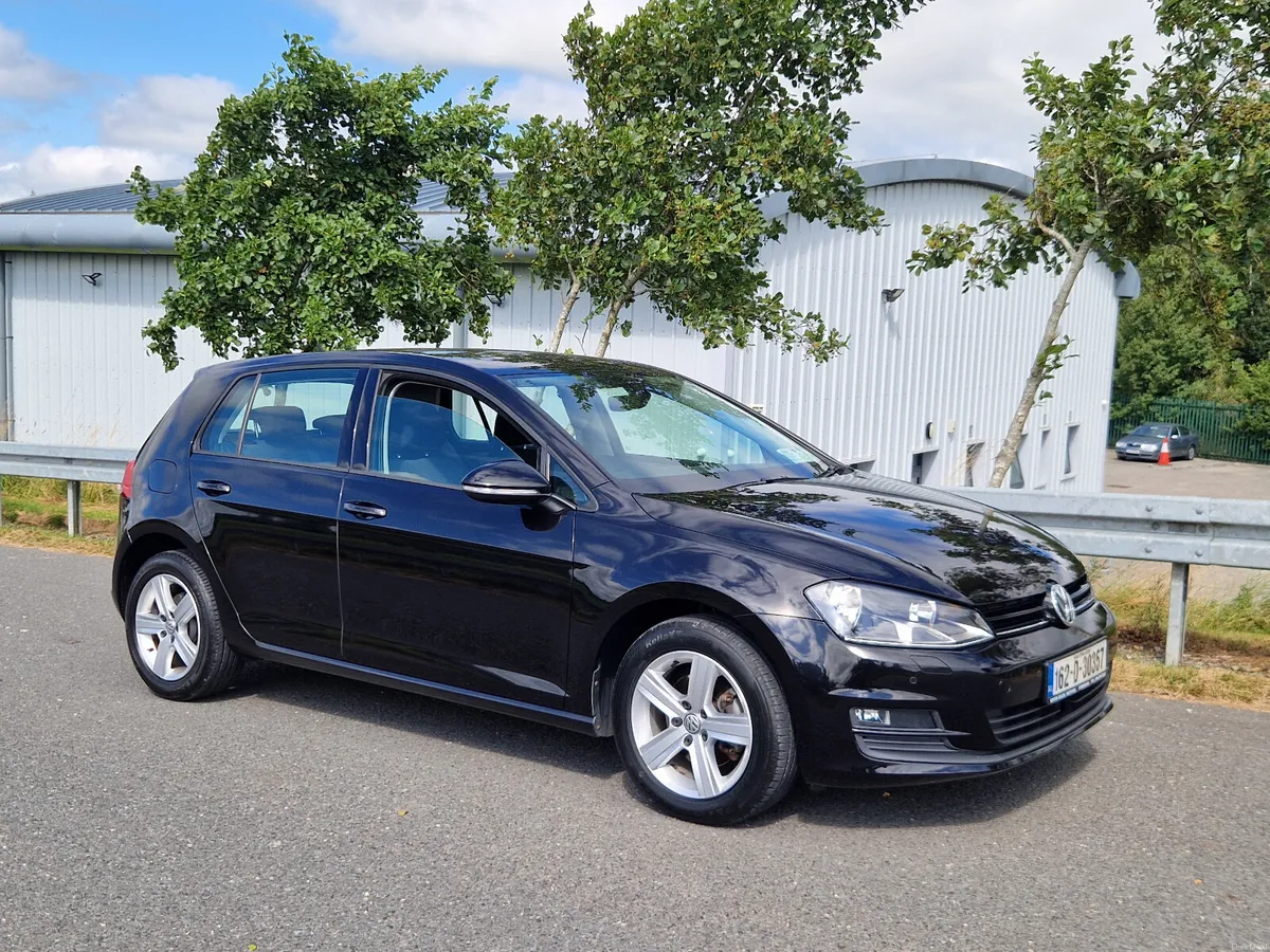 2016 Volkswagen Golf  1.6 TDI MATCH EDITION BLUEMO - Image 2