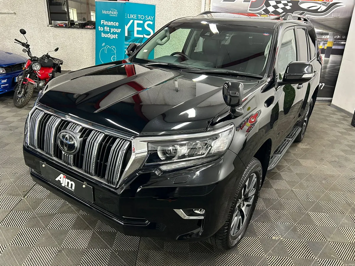 TOYOTA LAND CRUISER PRADO TX LWB 7 SEATER 2023 - Image 3