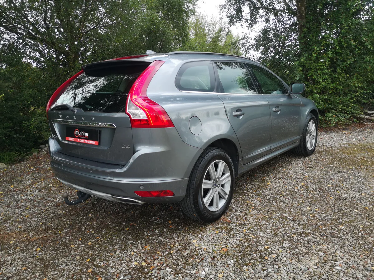 171 Volvo XC60 SE D4 187BHP Irish Jeep From New - Image 3