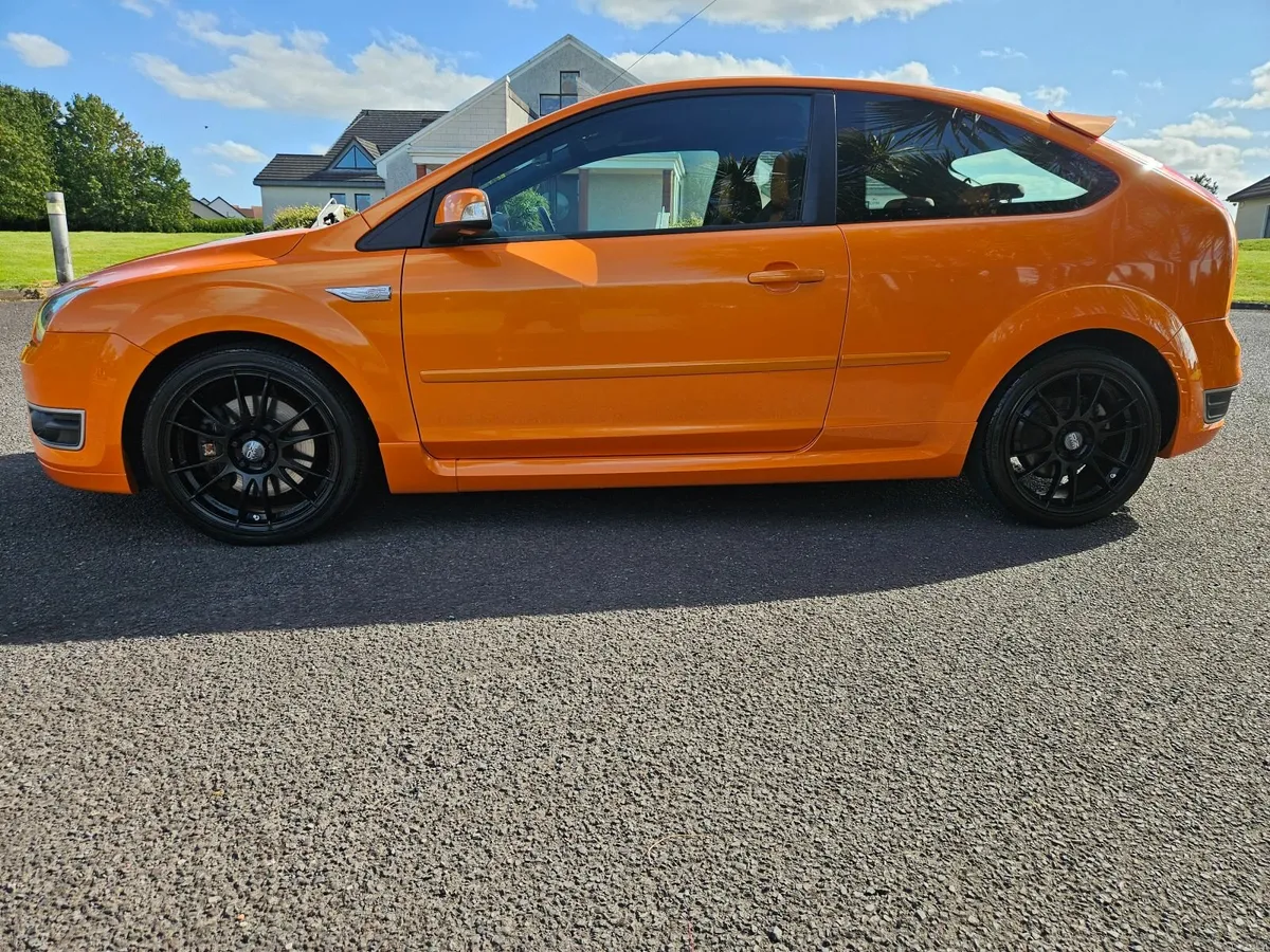 Ford Focus ST 225 Low Miles - Image 2